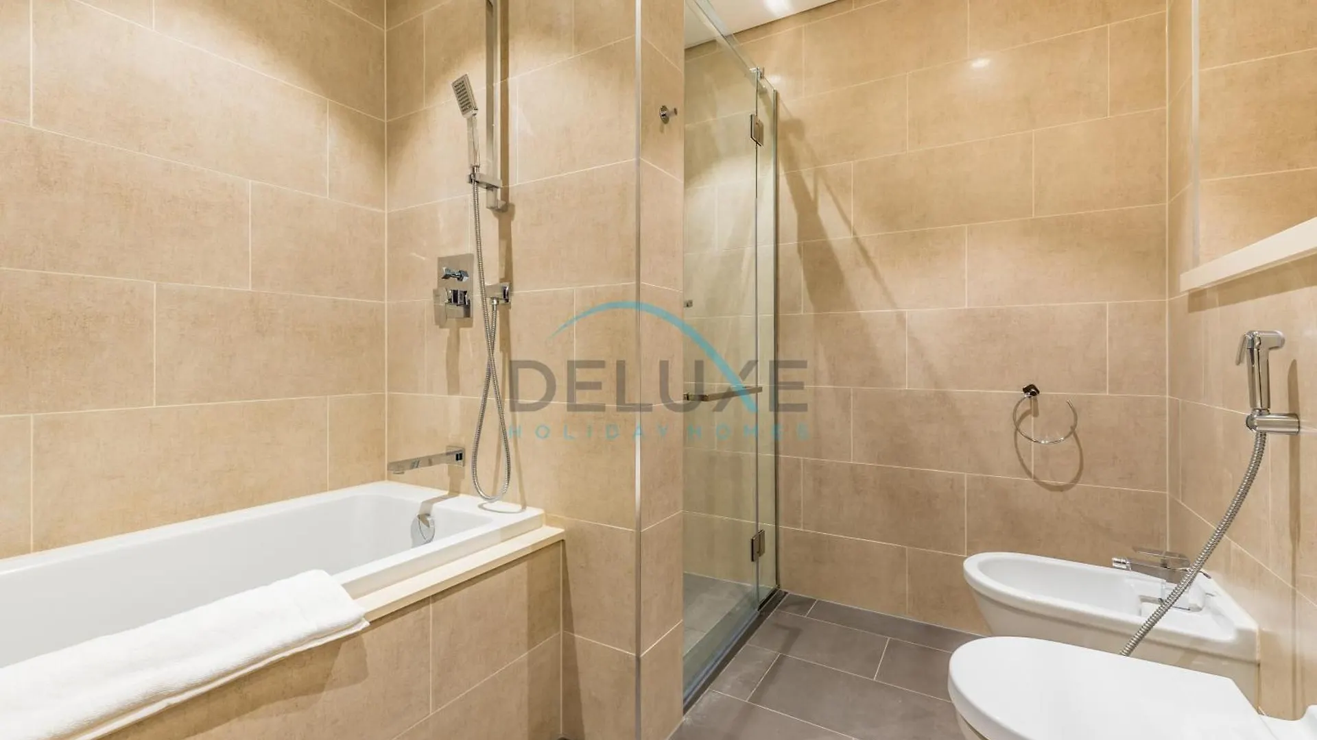 Bright 1Br In Sobha Hartland Greens Phase II Building 01, Nad Al Sheba By Deluxe Holiday Homes Dubai