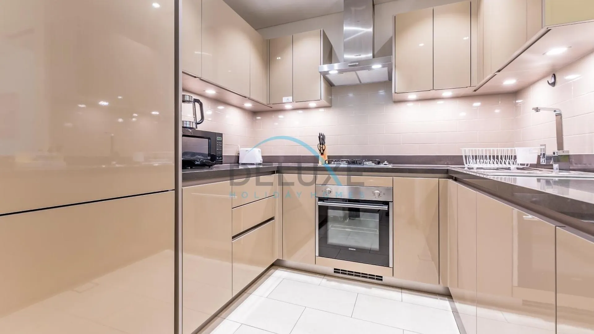 Apartment Bright 1Br In Sobha Hartland Greens Phase II Building 01, Nad Al Sheba By Deluxe Holiday Homes Dubai United Arab Emirates