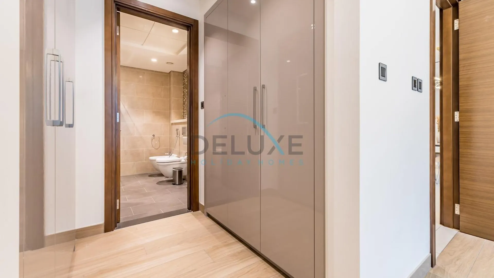 Apartment Bright 1Br In Sobha Hartland Greens Phase II Building 01, Nad Al Sheba By Deluxe Holiday Homes Dubai